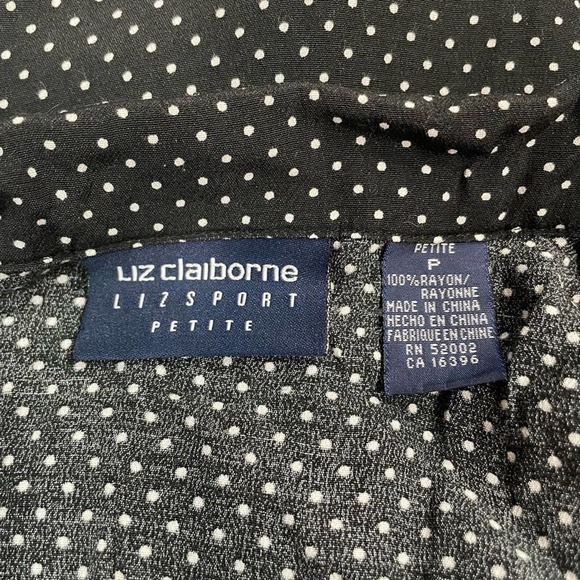 LIZ Claiborne Liz Sport Petite Women’s XS Black White Dot Button Down Blouse Top - Picture 5 of 7